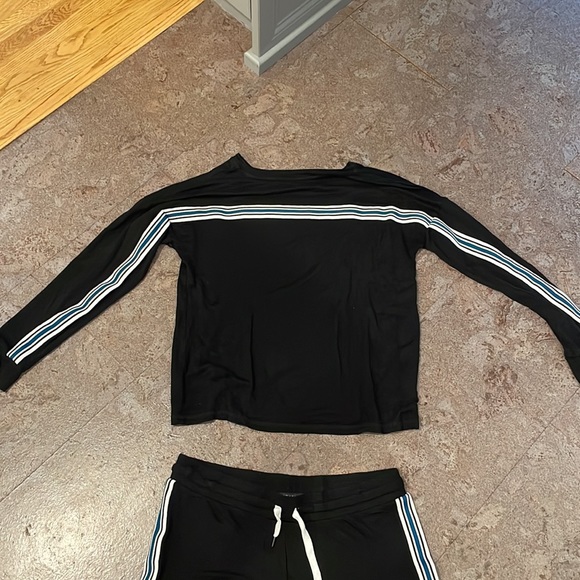 PJ salvage matching loungewear set. Black with blue and white stripe on the side - Picture 2 of 2
